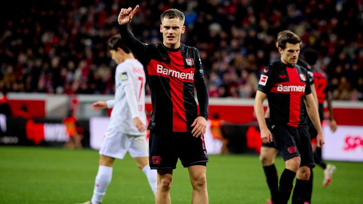 Hans-Joachim Wirtz: "Florian hat Vertrag bis 2027 in Leverkusen. Das wird auch grob die Zeitspanne sein, die er in Leverkusen verbringen wird. Es dauert noch einige Zeit, bis er einen Stand hat, dass er diese Leistungen konstant abruft. Erst dann können wir über höhere Qualifikationen sprechen."
