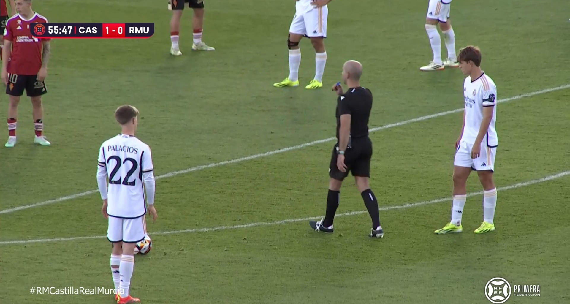Real Madrid Castilla [2]-0 Real Murcia - Nico Paz free kick 56'