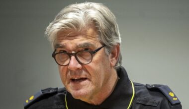 KNVB proposes Head of Police Paauw as new FA chairman