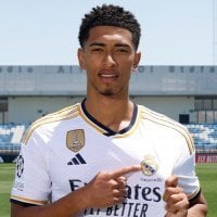 Jude Bellingham (@BellinghamJude) on X: Back in no time, your messages have kept me positive. Gracias Madridistas!🤍