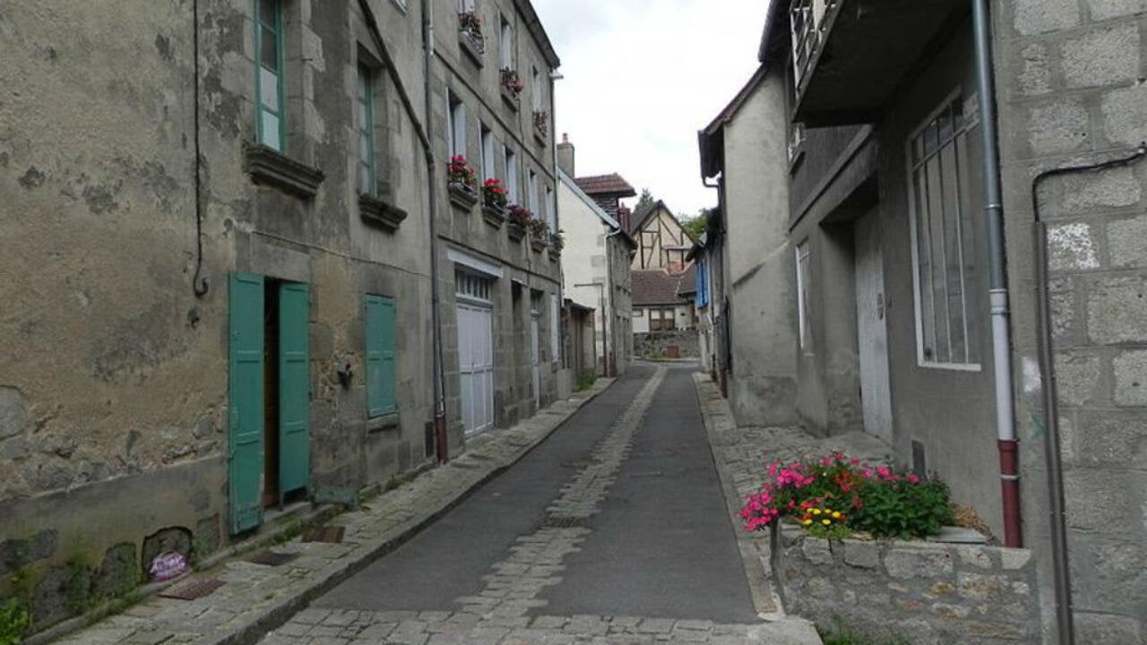 La Réunion : camionnette rouge et enfants déportés