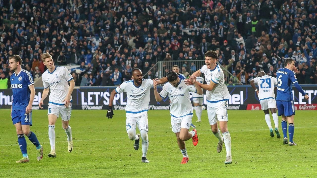 [2. Bundesliga] Schwacher Auftritt der Königsblauen: Desolate erste Hälfte - Schalke unterliegt Magdeburg klar