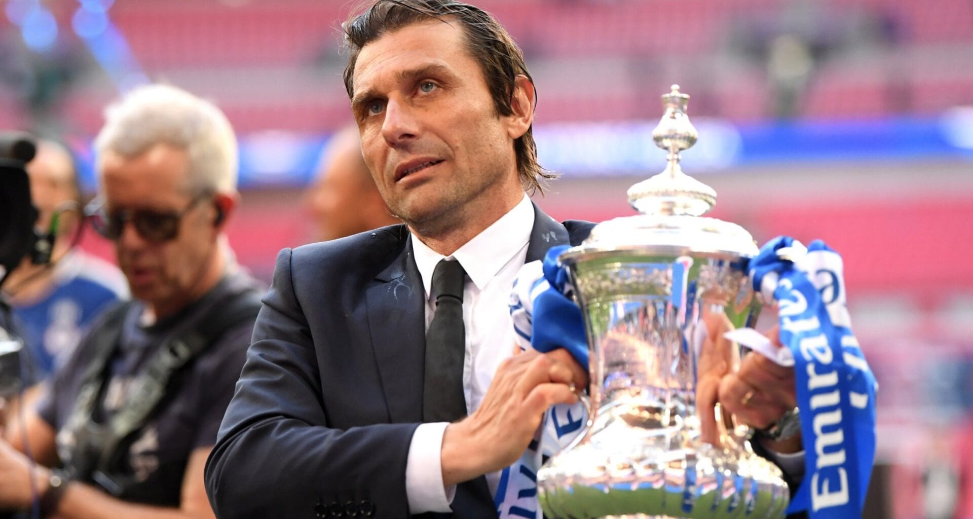 Antonio Conte reveals he spoke to Virgil van Dijk and Romelu Lukaku about signing for Chelsea