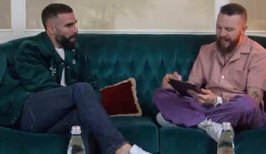 Dani Carvajal: "Messi or Cristiano? They're on the same level. I don't prefer one over the other. They're different. Messi can go down to receive the ball & create an attack, contribute in the build-up and create more football. Cristiano is a monster at scoring goals, attacking the area & finishing"