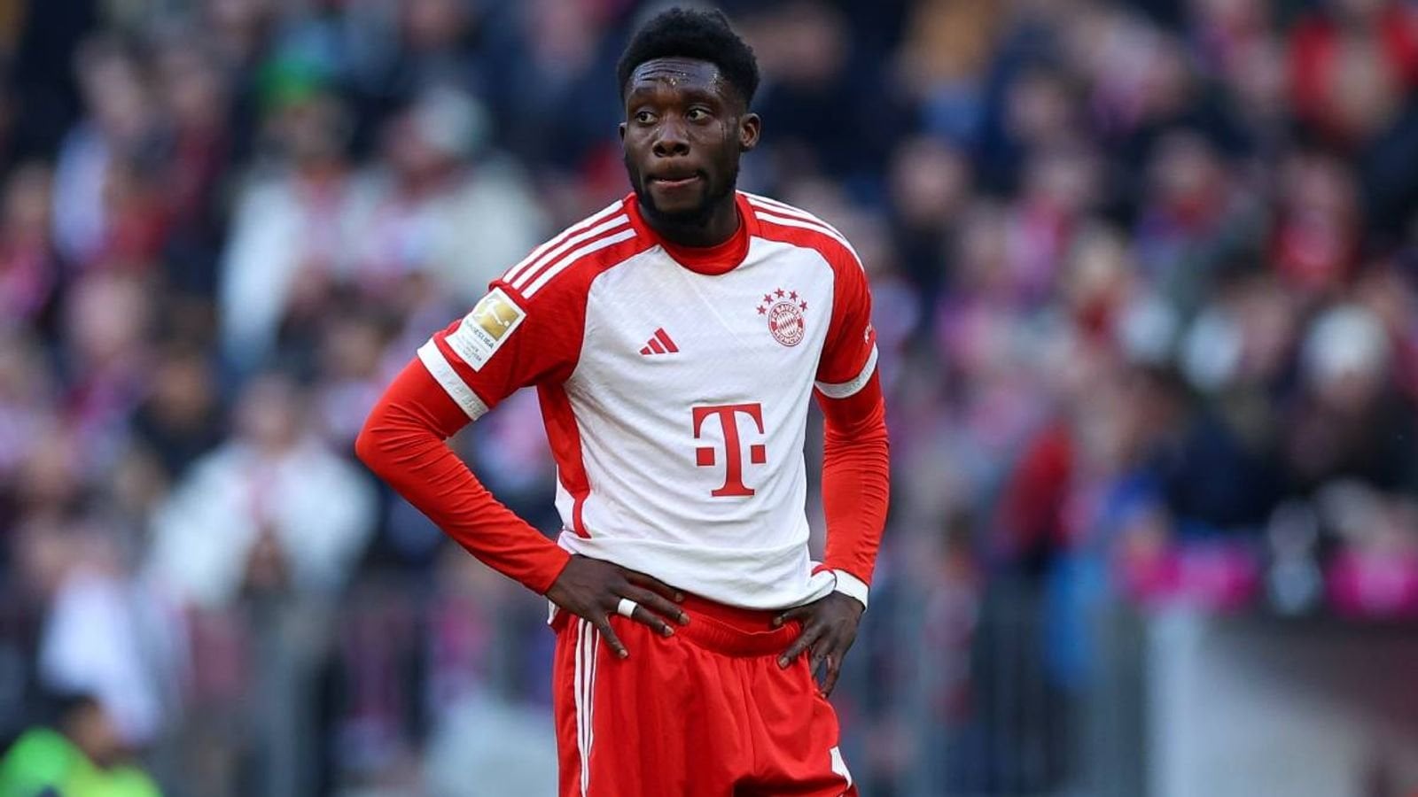Alphonso Davies wird beim Topspiel gegen Leverkusen definitiv fehlen - Auch CL-Partie gegen Lazio ungewiss