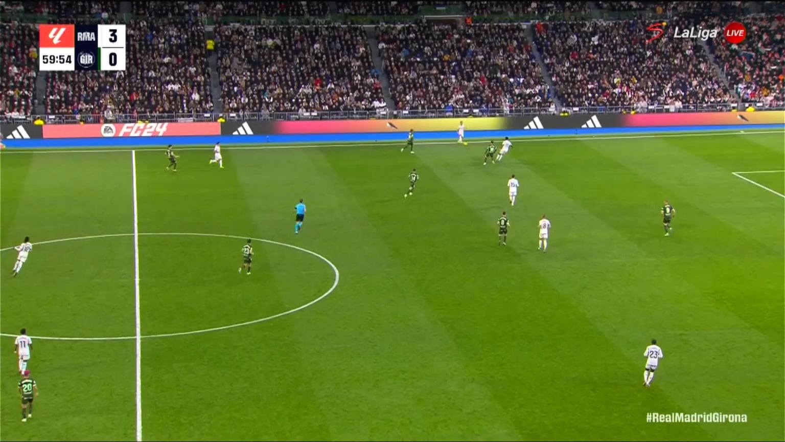 Real Madrid [4]-0 Girona: Rodrygo 61' (Vinícius Júnior assist)