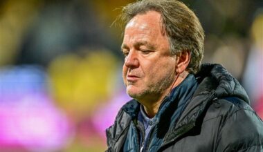Official: Telstar fires headcoach Mike Snoei