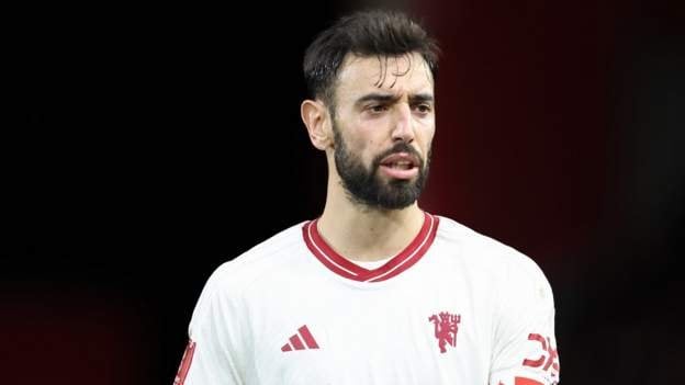 Erik ten Hag wants Fulham apology for Bruno Fernandes TikTok video