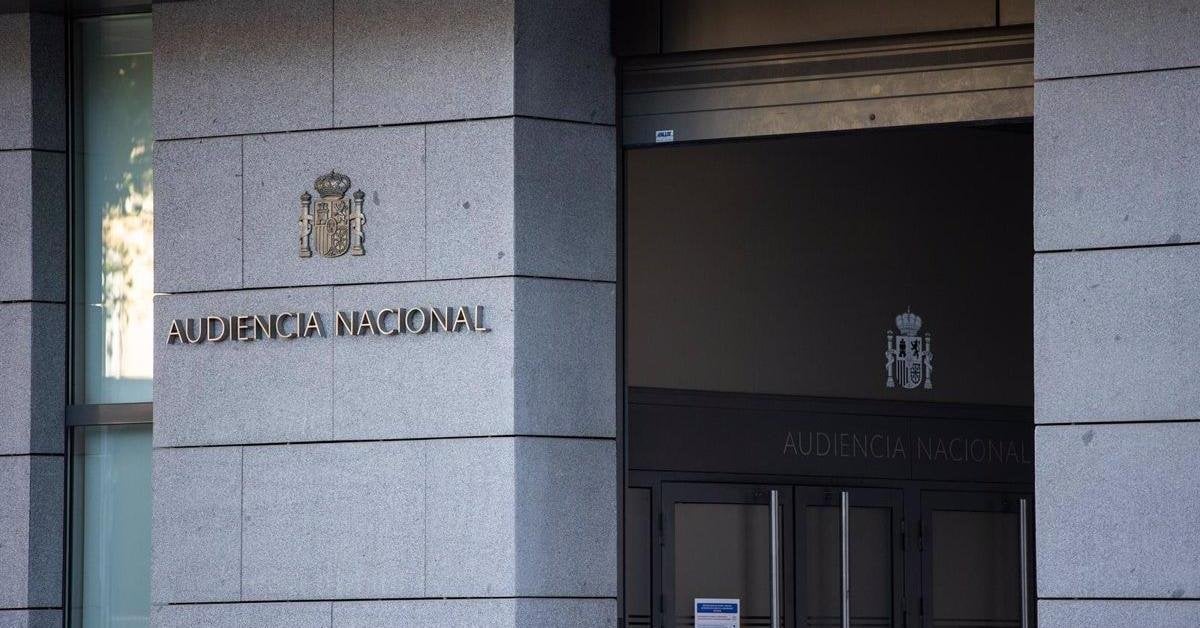 Deniegan la nacionalidad a una mujer por solo saber hablar catalán.