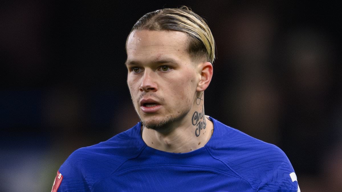 Chelsea's £88m flop Mykhailo Mudryk was 'left in TEARS and pleaded with Arsenal to sign him on his way to the airport' after his proposed move to the Gunners fell through last year