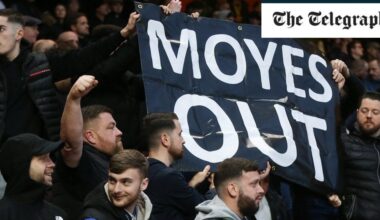 West Ham fans unfurl ‘Moyes Out’ banner as Nottingham Forest extend their dire run
