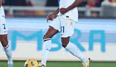 Ebenezer Akinsanmiro on Instagram. 🖤💙