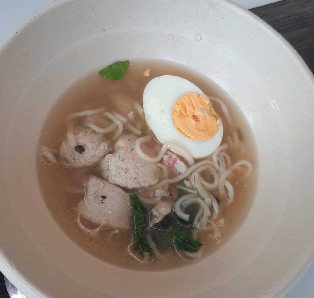 Após a francesinha com esparguete, apresento-vos o ramen do técnico