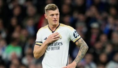 Kroos äußert sich bei CL-PK über mögliches DFB-Comeback: "Es gibt die Möglichkeit, ich denke darüber nach. Aber auch hier habe ich noch keine Entscheidung getroffen. Ich werde die Entscheidung treffen, wenn ich dafür bereit bin. Ich genieße einfach den Fußball gerade."