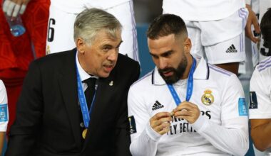 Ancelotti: "I asked Carvajal if he'd like to be a right or left centerback. He said he doesn't care". "Tchouameni felt more comfortable on the right, that's why I put him on the left". "He looked like he played 400 matches there!".