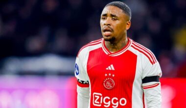 Ajax captain Steven Bergwijn expected to be out for several weeks due to hamstring injury