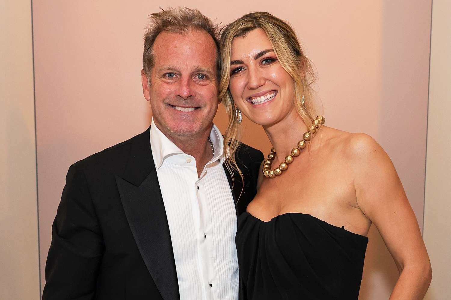 Isabelle Lawrence Thomas, 39, documentary producer and wife of ‘Killers of the Flower Moon' producer, dies by suicide at L.A. hotel