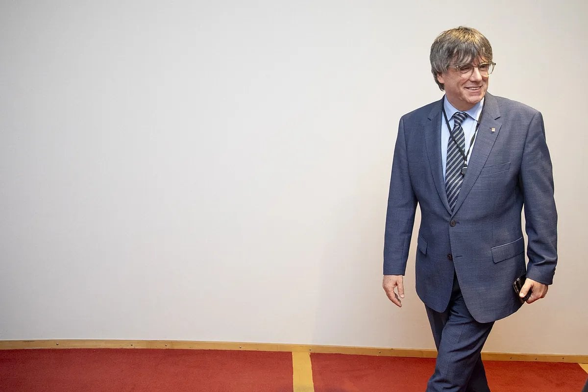 El Parlament tramita una ley para declarar unilateralmente la independencia pese a que los letrados la ven "inadmisible"