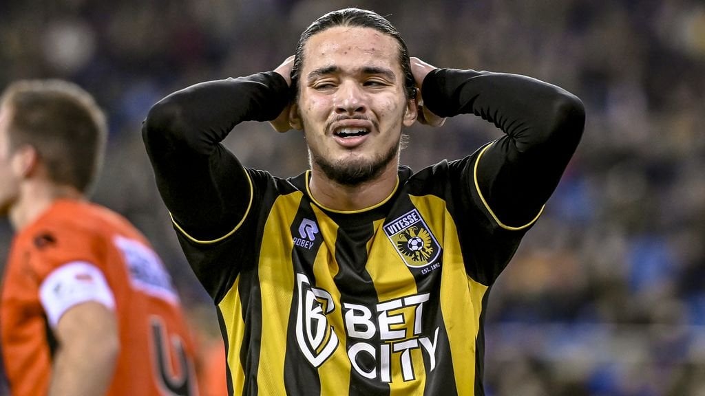 Only losers in 1-1 relegation clash between Vitesse and Volendam