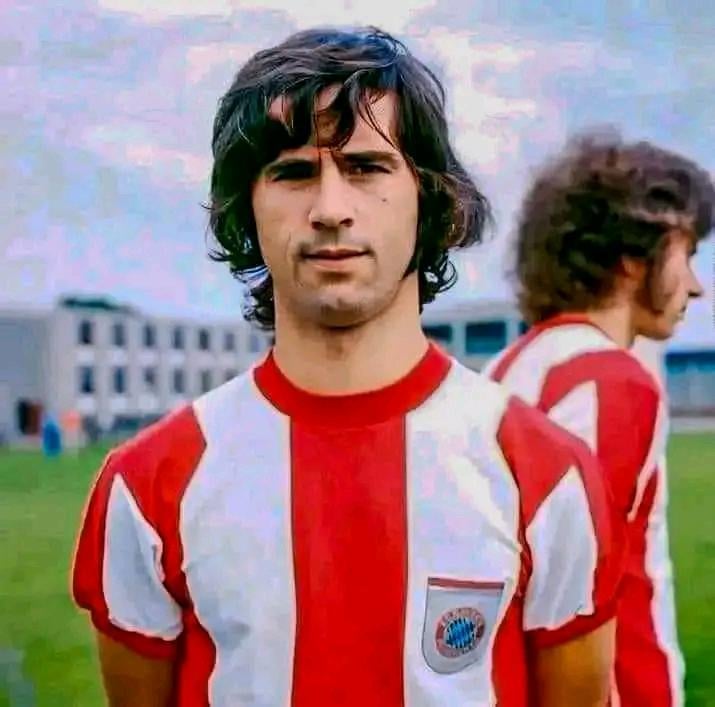 Gerd Müller scored 735 goals in 712 matches
Do you think he is the best striker in the history of European football?