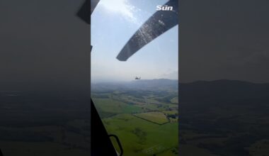 Britain's latest attack helicopter, the Apache AH-64E #shorts #apachehelicopter #thesun