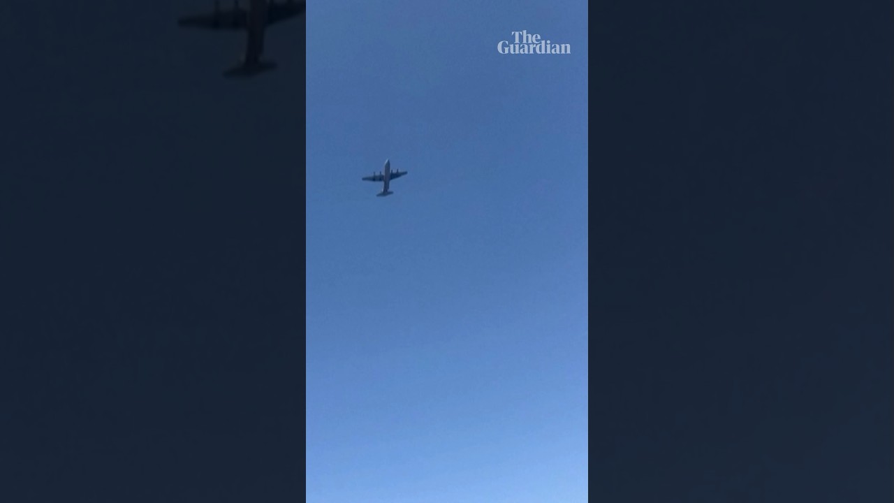 Footage shows US planes flying by while conducting aid airdrop