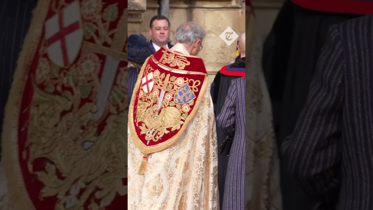 Queen attends memorial service without William due to personal matter