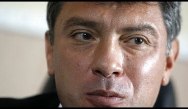 Des diplomates rendent hommage à l'ennemi de Poutine Boris Nemtsov