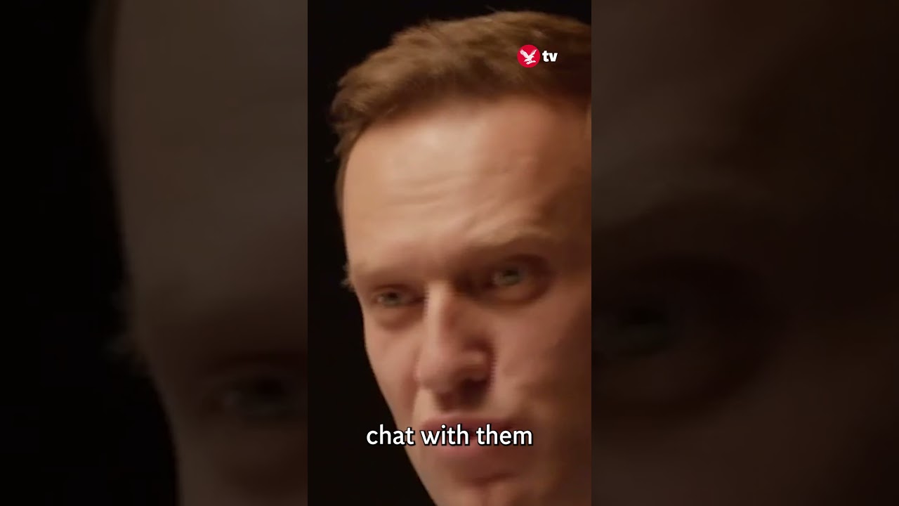 Navalny slams 'corrupt officials' in unseen video 🗯️ #news #shorts
