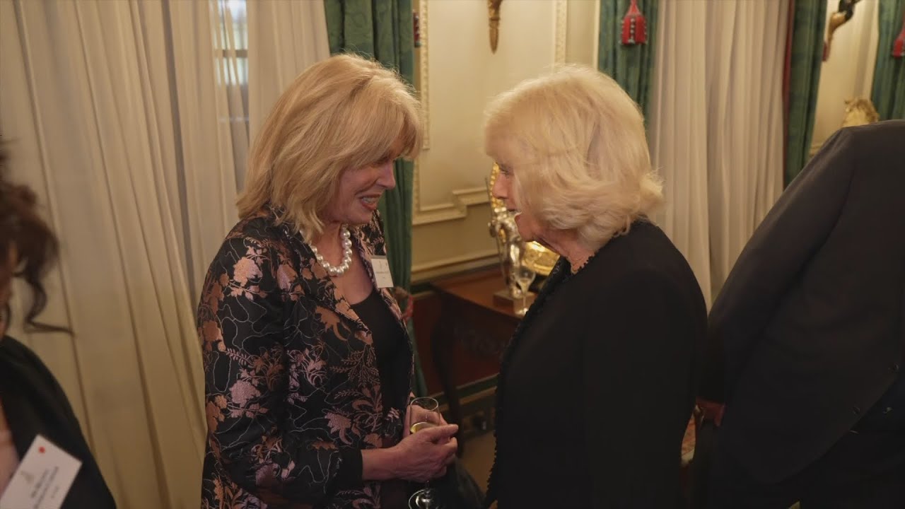 The Queen celebrates reading's wellbeing impact
