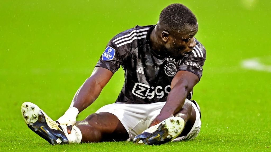 Ajax manager Van 't Schip confirms that Brian Brobbey will be out for several weeks due to a hamstring injury