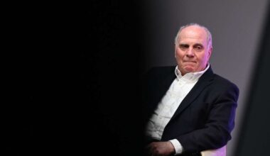 Uli Hoeneß: "Der FC Bayern muss sich immer von allen unterscheiden, denen es nur um das Geld geht. Für Max Eberl und alle, die uns nachfolgen, muss es oberste Priorität sein, dass man diese Familie zusammenhält."