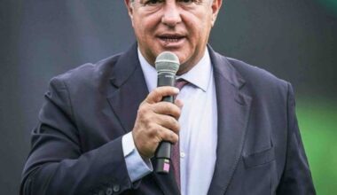 🚨⚪️ Barça president Laporta: “I don’t envy Real Madrid for Mbappé as new signing…”.

“This distorts the dressing room, for sure”.

“You have to sell a player, don't you? Because they're not going to play in the same place…”, told Mundo Deportivo.