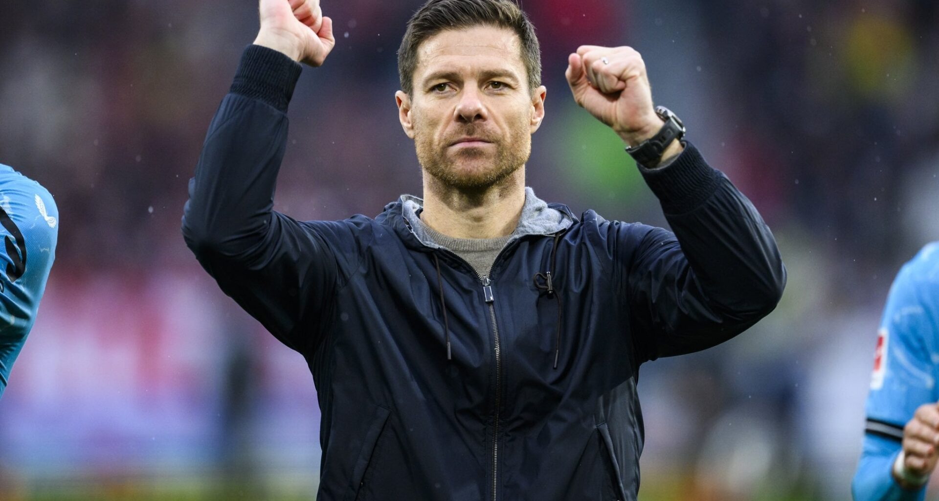 Xabi Alonso bleibt Trainer bei Bayer Leverkusen nächste Saison. Der FC Bayern ist bereits informiert