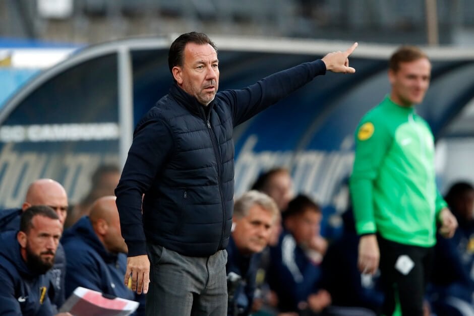 NAC Breda manager Jean Paul van Gastel to leave at the end of the season