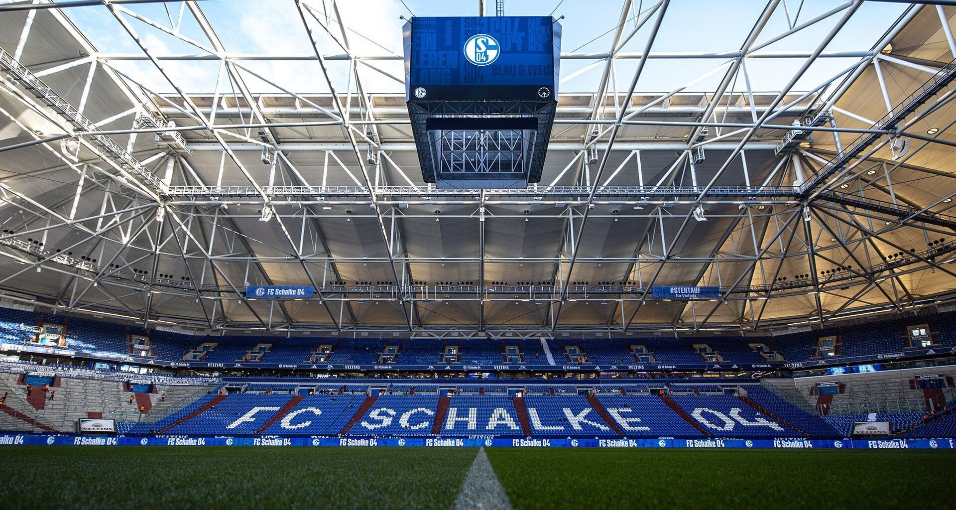 Prognose erfüllt: Schalke 04 verbessert wirtschaftliche Kennzahlen