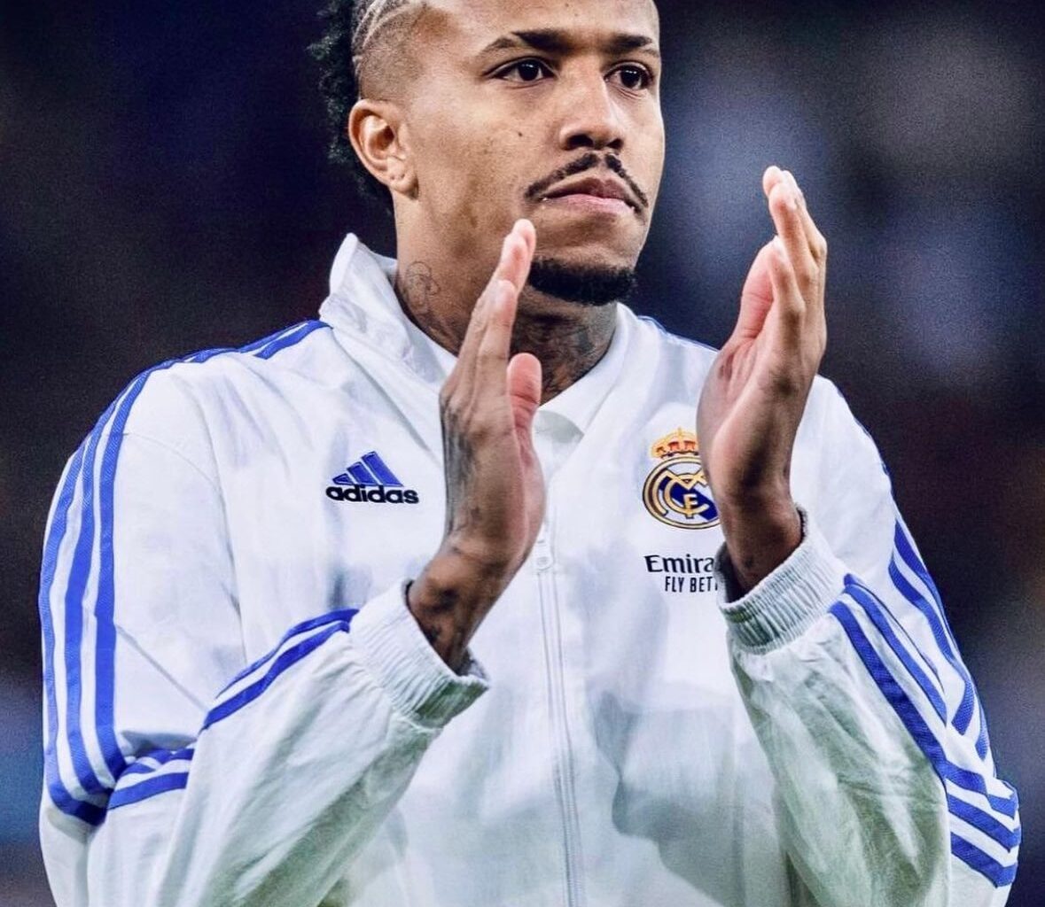 Éder Militão is back in Real Madrid squad after ACL injury, he will be available tomorrow. 
“He’s not at his best condition but he’s ready, we are very happy”, Carlo Ancelotti confirms.