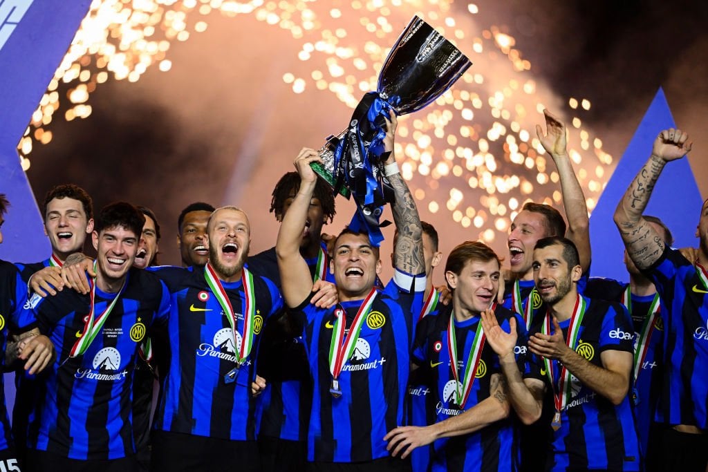 [Mari] OFFICIAL: NO FORMAT CHANGE, SUPER CUP REMAINS AT 4 TEAMS. Despite next season’s crazy schedule, the Italian Super Cup will still be played with the Final Four format. Again in January, again in Saudi Arabia.