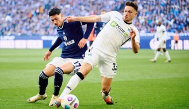 [2. Bundesliga] 2:0-Führung verschenkt: Irres Spiel - Schalke vermasselt Führung und jubelt dennoch