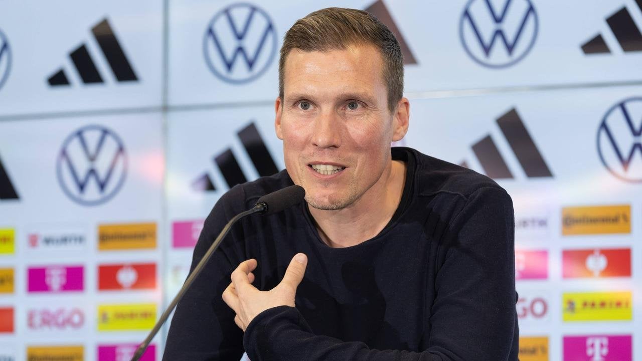 Überalterung in der Nationalmannschaft: Hannes Wolf will mehr Musiala und Wirtz