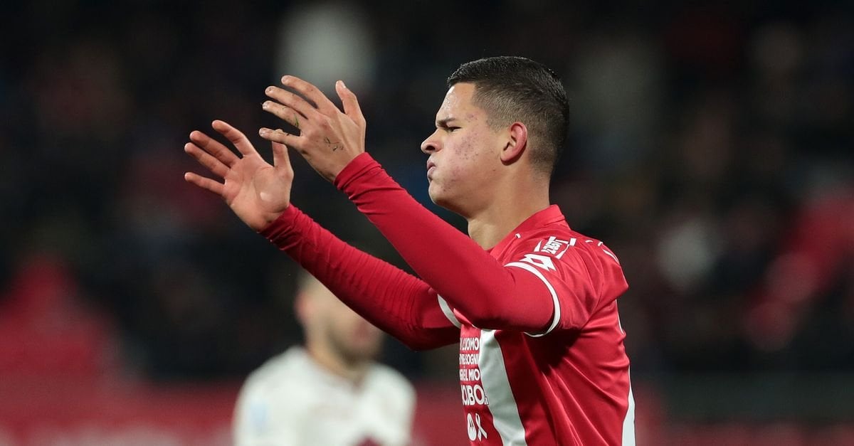 [GdS] Albert Gudmundsson has convinced everyone, Inter would like to offer a loan deal with obligation to buy, perhaps inserting Valentin Carboni as a counterpart. Inter want to maintain a buy-back clause on Valentin so the Nerazzurri could have control and sign him when he has more experience.