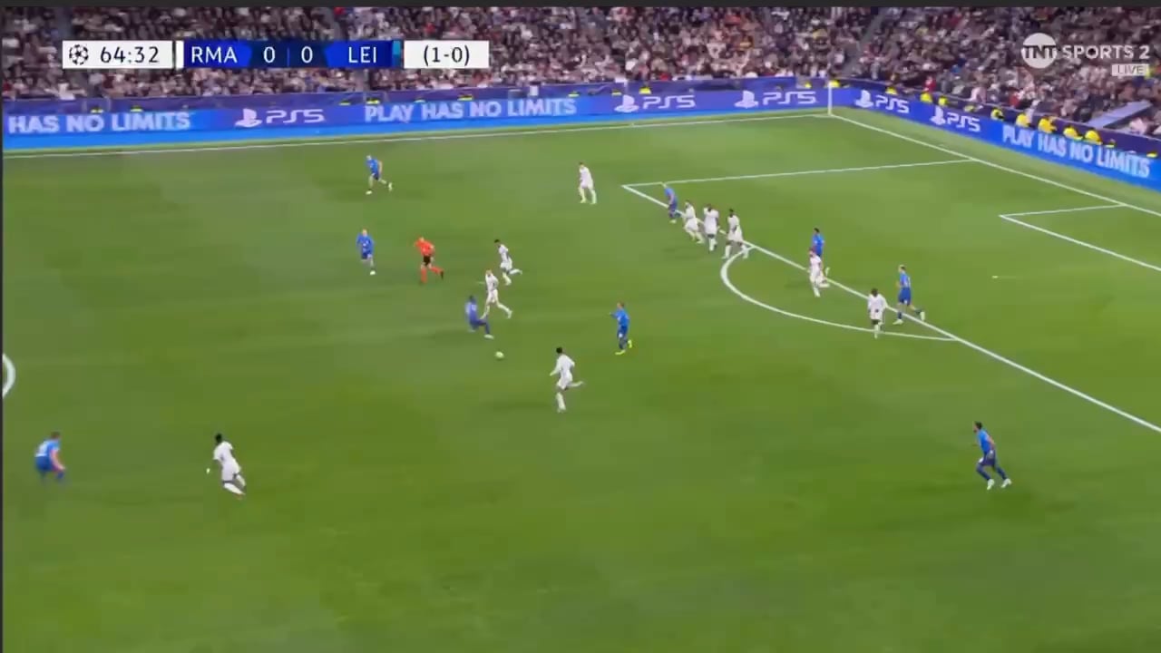 Bellingham to Vini Jr for the score!