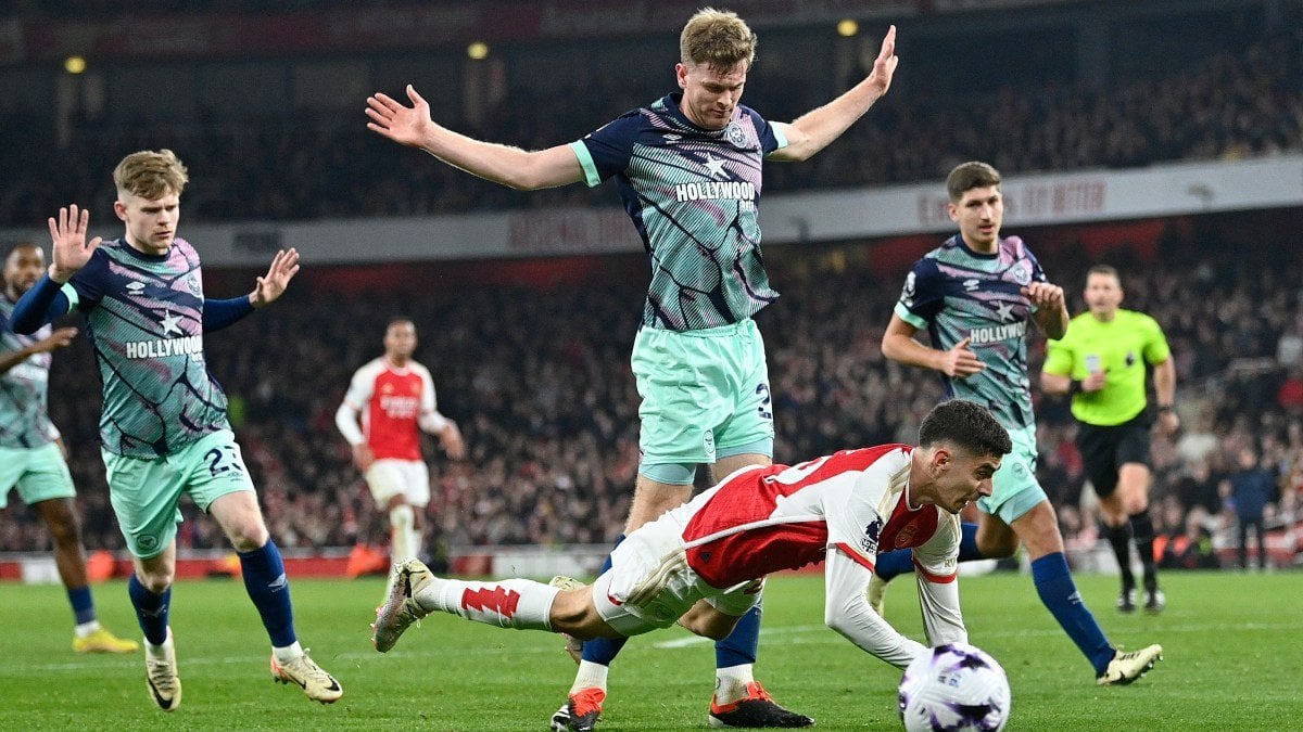 Michael Oliver was correct on Doku v Mac Allister