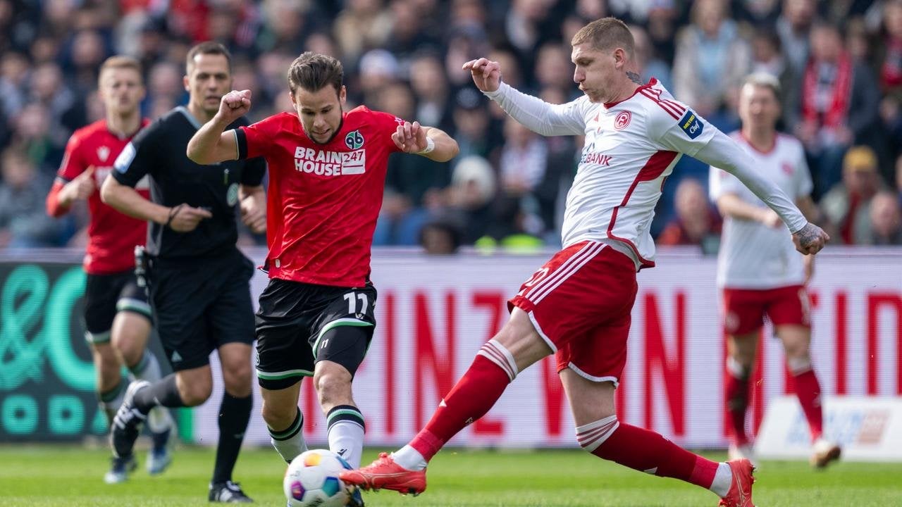 [2. Bundesliga] Verfolgerduell in Hannover: Düsseldorf gibt Zwei-Tore-Führung aus der Hand