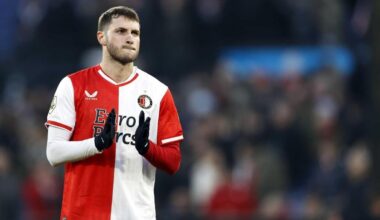 [GdS] Giacomo Raspadori future has come into question. Inter and Juventus are evaluating him, they would be two teams more suited to his characteristics on a tactical level. Napoli value Raspadori at the cost that they signed him for – in the region of €35M. It would help Napoli earn a capital gain.