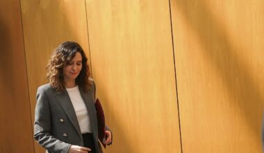 La Fiscalía ofrece a la pareja de Ayuso un pacto para que admita dos delitos fiscales
