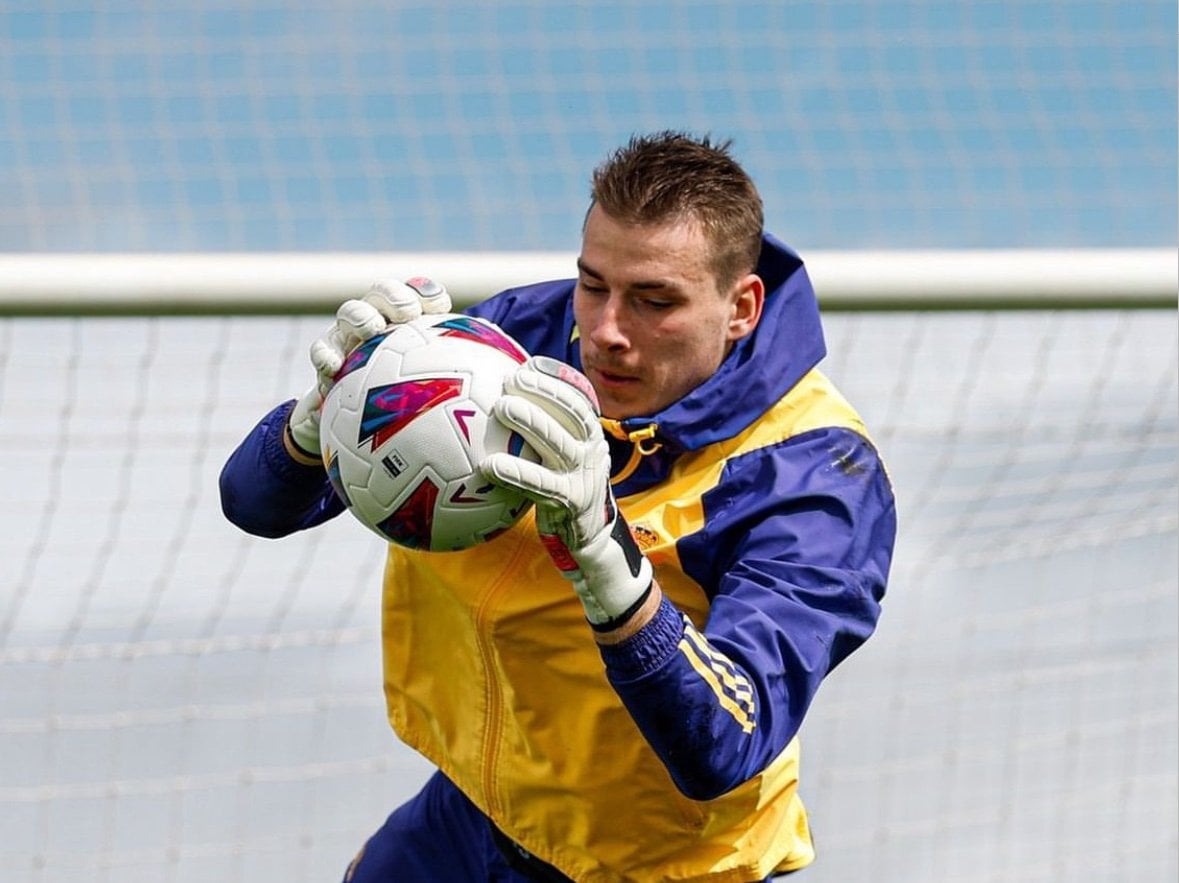 🚨⚪️ Real Madrid are now confident to reach final agreement with Andriy Lunin over new deal. Real want Lunin to stay and be part of their project, even if they wait for Courtois as n1 GK again from next season. Contract proposal, ready as revealed two weeks ago.