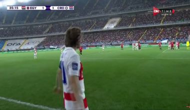Dozens of lasers targeting Luka Modric every time he takes a corner in a friendly match againt Egypt