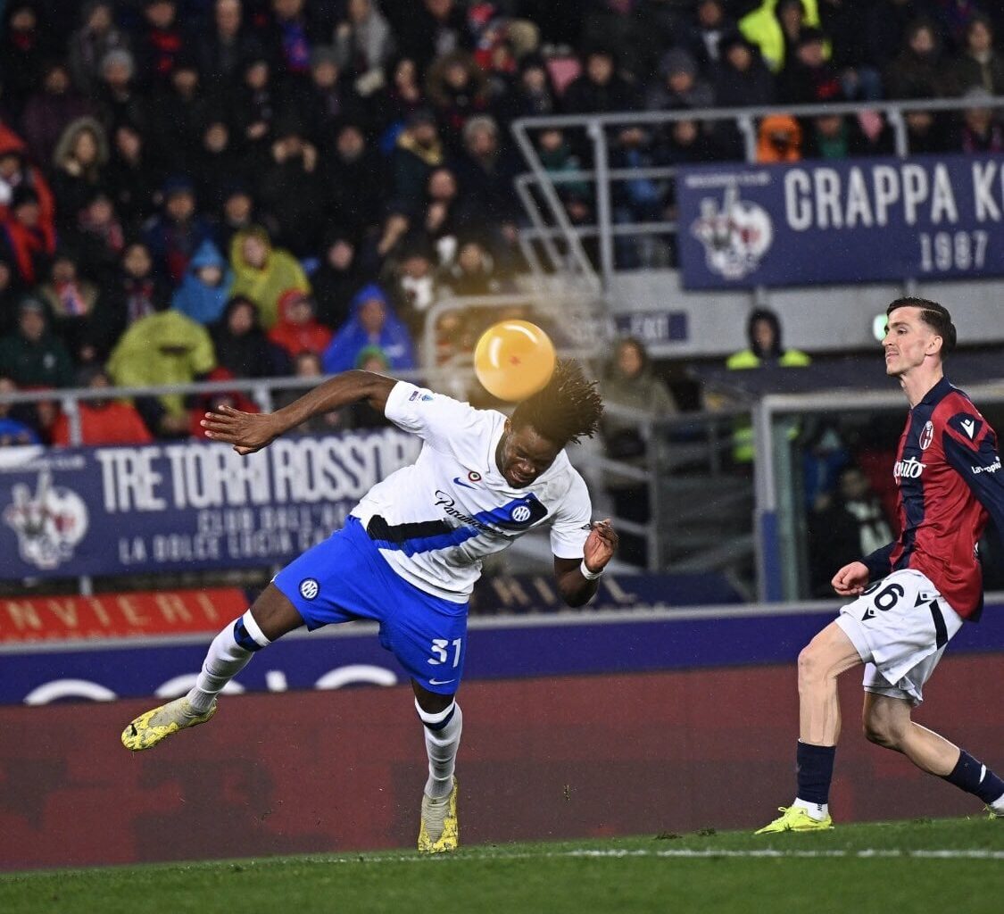 [Inter Xtra] Yann Aurel Bisseck vs. Bologna: 90 minutes, 1 goal, 49 touches, 0 times dispossessed, 2/3 tackles won, 4 clearances, 5 recoveries, 9 defensive actions, 3/3 aerial duels won, 6/8 total duels won. Bisseckenbauer!