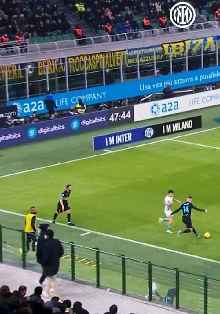 Perisic skills vs. Napoli 🔥